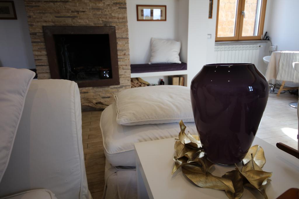 Nerone'S - Sutri Bed & Dinner Buitenkant foto